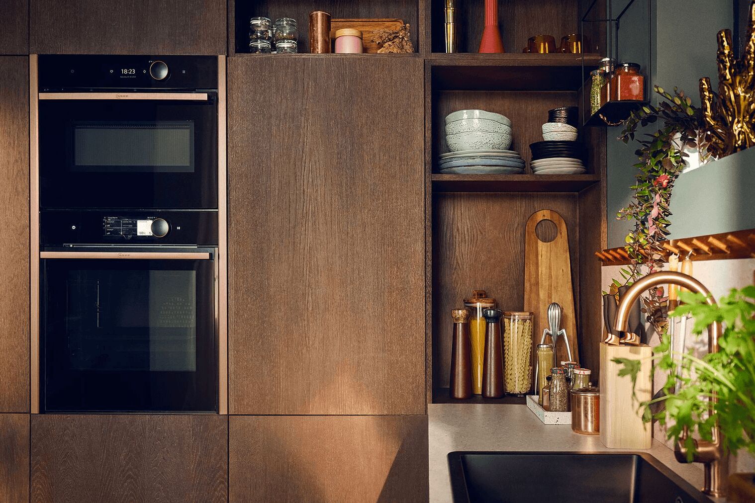 neff-einbaugeraete-uebereinander-flex-design-bronze